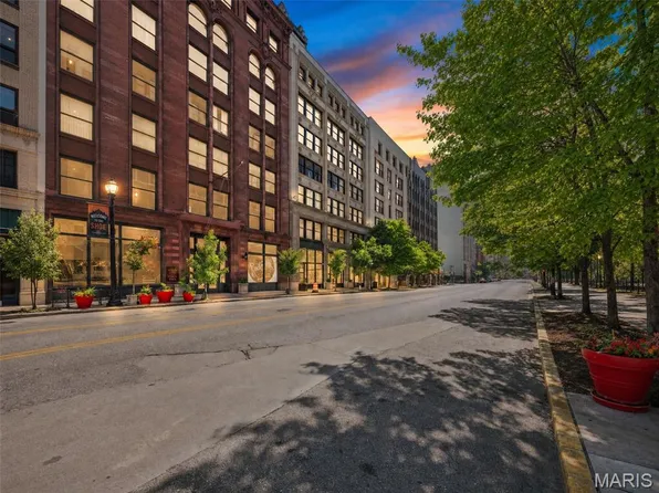 1015 Washington Ave APT 407, Saint Louis, MO 63101