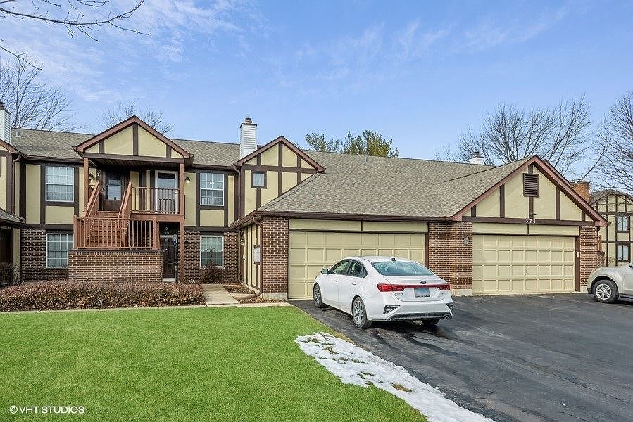 1st image of 374 Sandhurst Cir APT 4