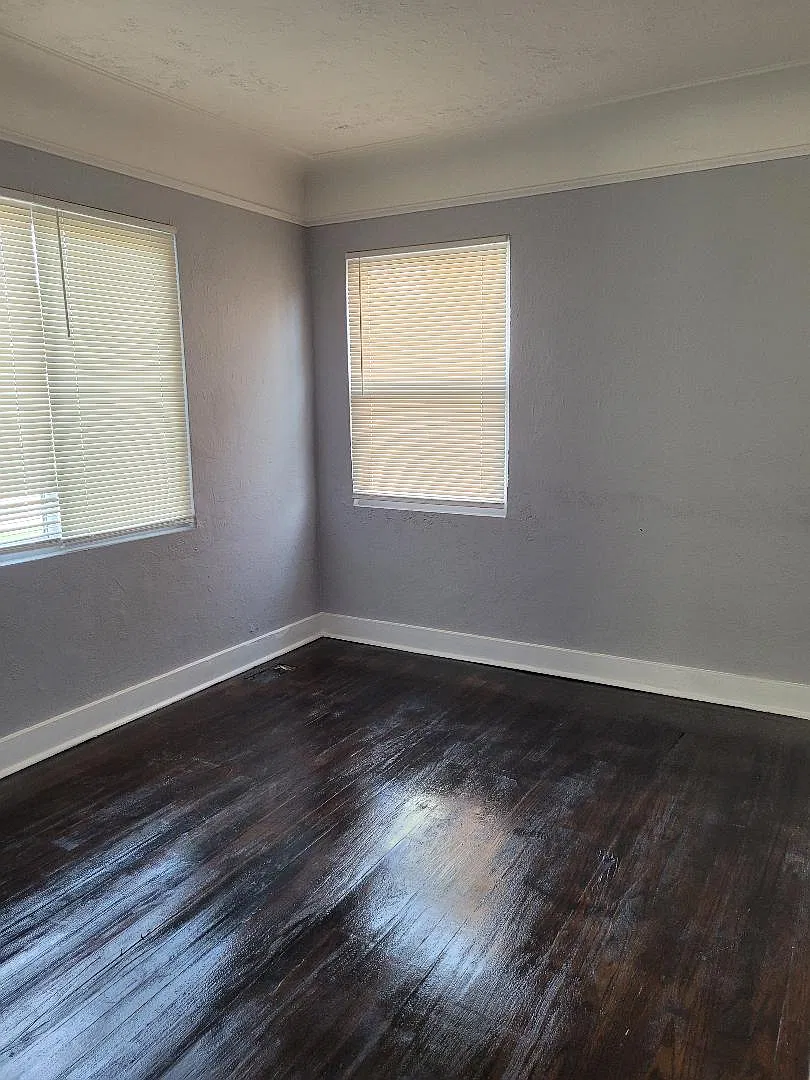 4 bed, 1.5 bath, 1420 sqft, $1,700 — Photo 4