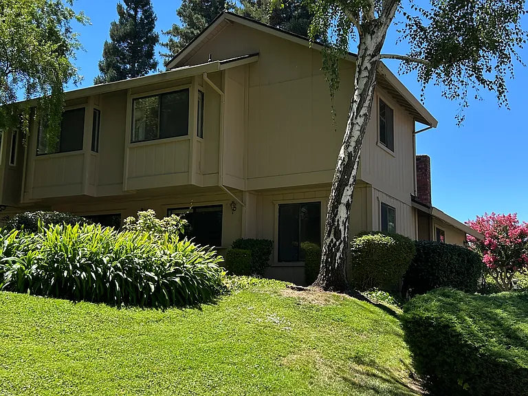 629 Commons Dr — Photo 18