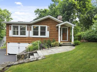 61 Ridgewood Drive, Pleasantville, NY 10570