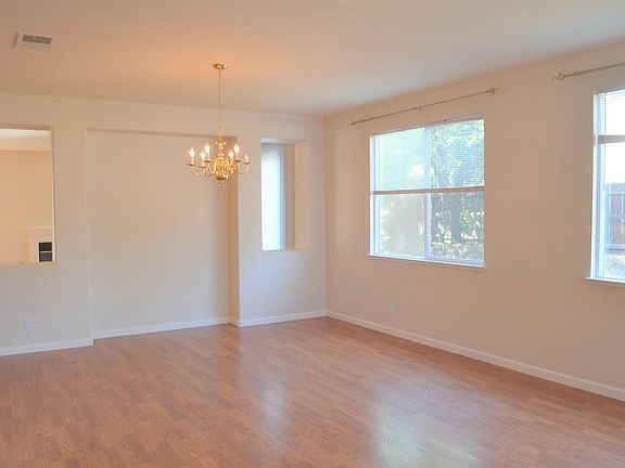 5th image of 4651 Whirlaway Ln
