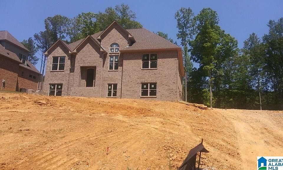 1st image of 484 Bent Creek Trce