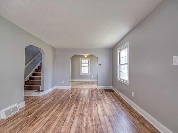 3rd image of 1041 Nimick Ave