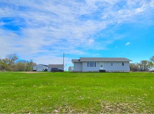 16404 440th Ave, Morris, MN 56267