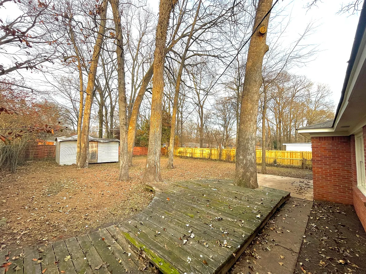 Building Photo - 4576 Willow Rd