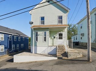 28 Warnock St, Lowell, MA 01852