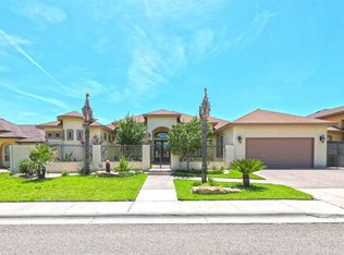 10810 Grenville Rd, Laredo, TX 78045