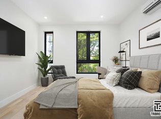 217 S 4th St APT 3A, Brooklyn, NY 11211