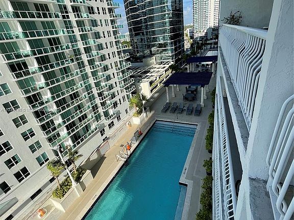 4th image of 1200 Brickell Bay Dr APT 3421