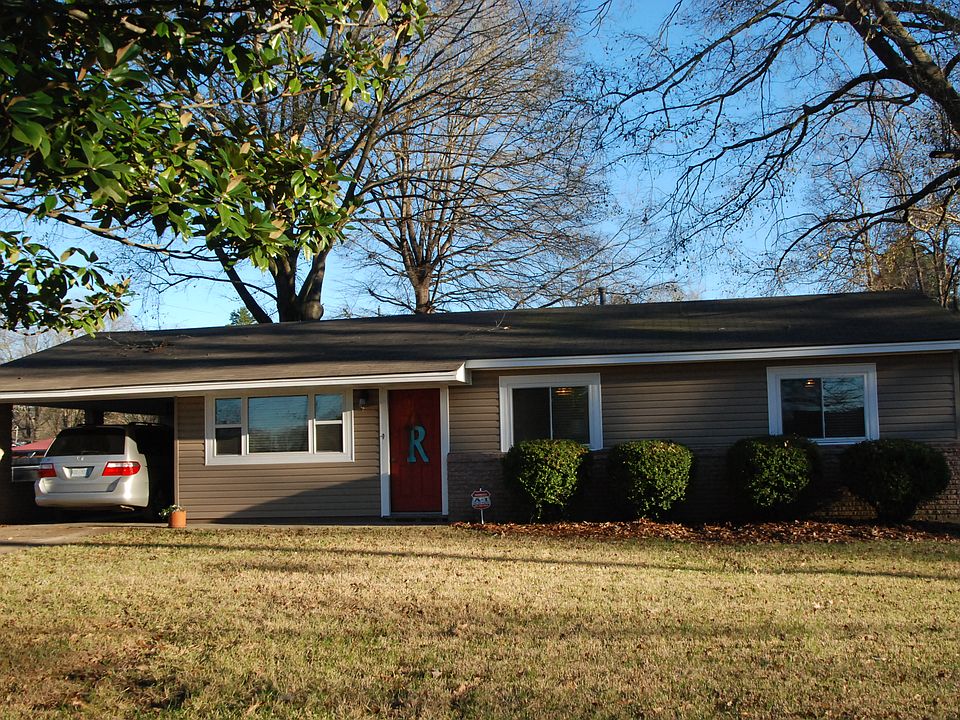 1st image of 3269 Harle St
