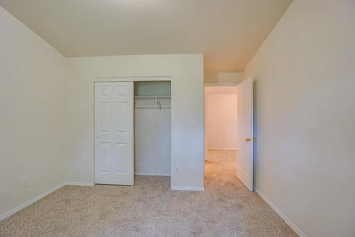 13911 NE 7th Ct — Photo 25