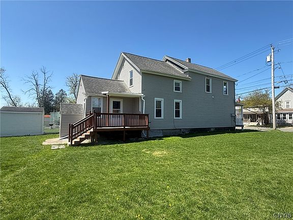 3rd image of 709 S James St