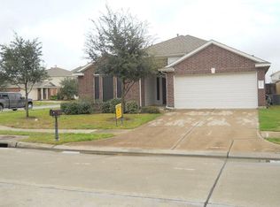 8318 Silver Fir Ln, Baytown, TX 77523