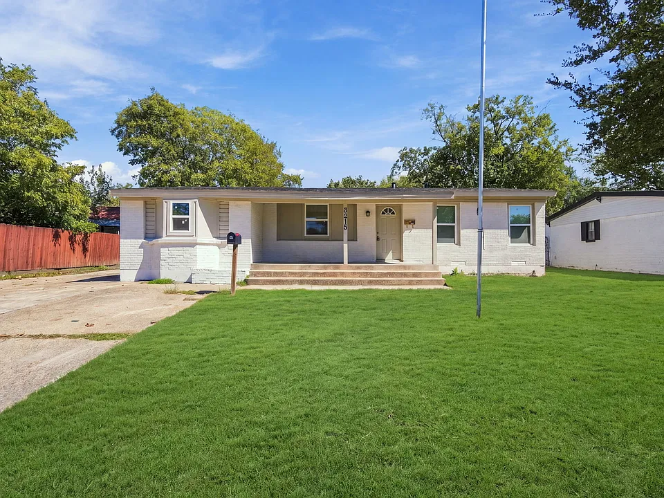 3215 Hillglenn Rd