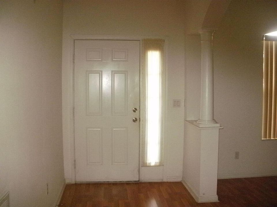 1st image of 1861 SW Lewis St