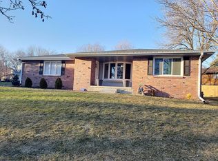 2840 Mark Ave, Lincoln, NE 68502
