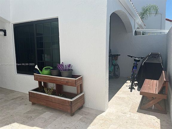 3rd image of 20908 Leeward Ct #2363