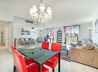 250 NW 67th St APT 320, Boca Raton, FL 33487