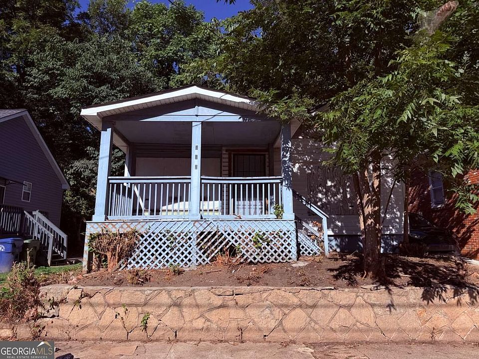 1st image of 859 Coleman St SW