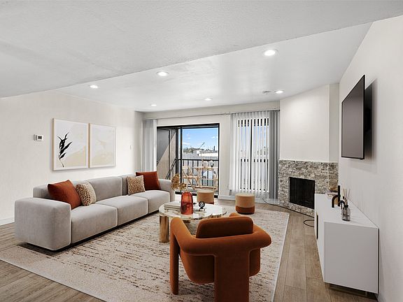 3rd image of 11450 Audelia Rd APT 305