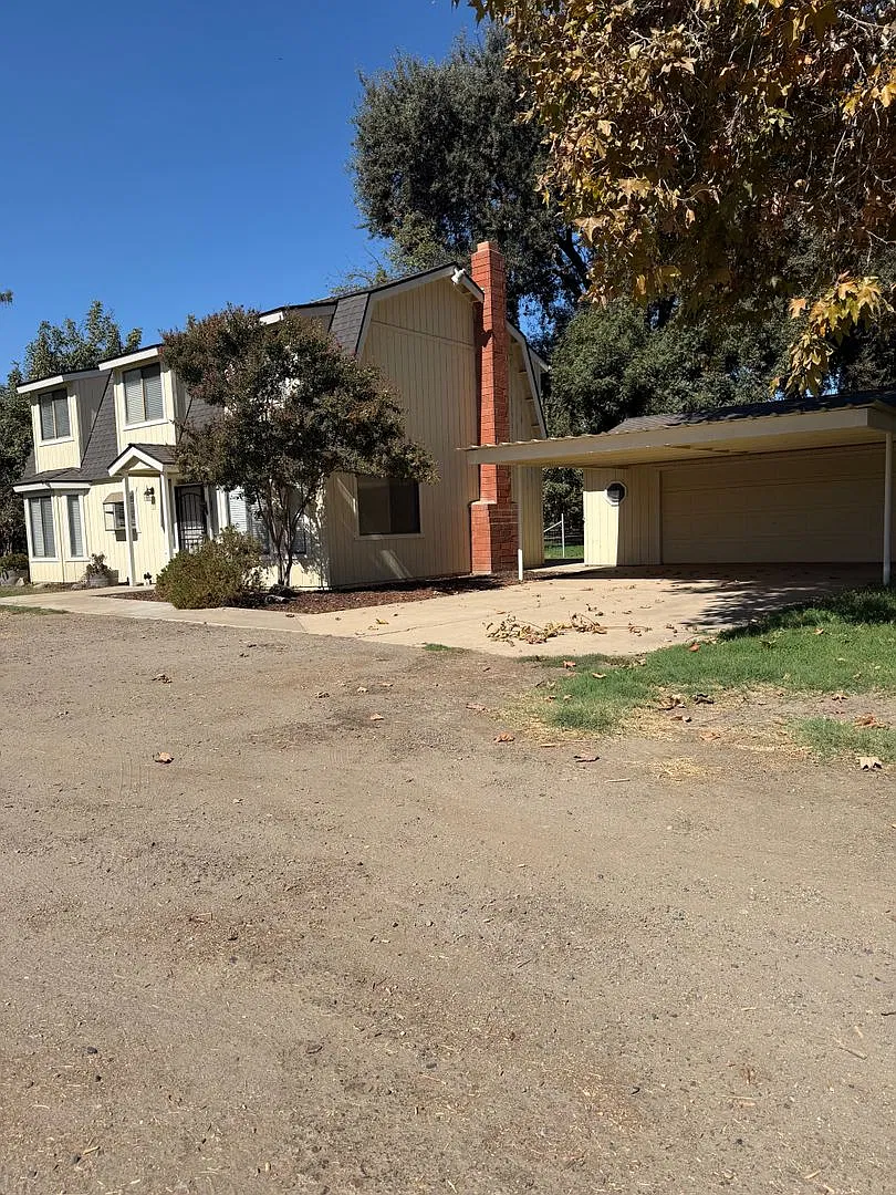 3 bedroom with office Country property — Photo 2