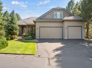 19615 Blue Sky Ln, Bend, OR 97702
