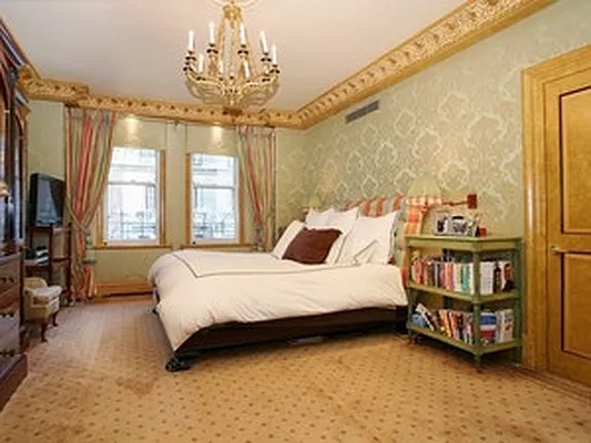 Sold by Corcoran | media 18