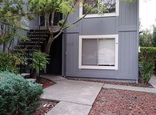 1015 Civic Center Dr APT B, Rohnert Park, CA 94928