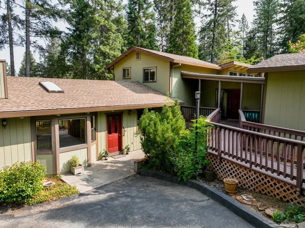 1130 Hillcrest Blvd, Colfax, CA 95713