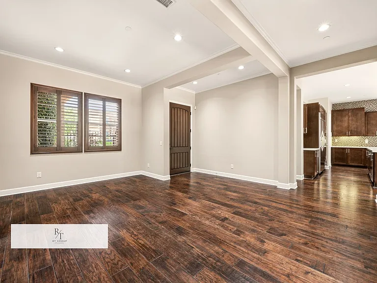 540 N Bardsdale Pl — Photo 4