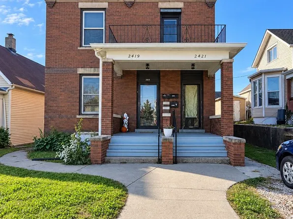 2421 Poppleton Ave, Omaha, NE 68105