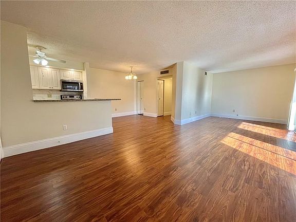 3rd image of 9522 N Belfort Cir #106