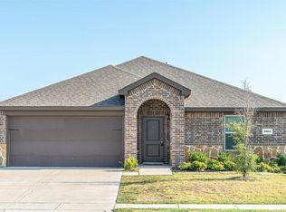 1804 Princeton Ave, Farmersville, TX 75442