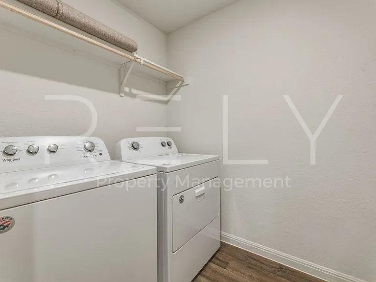 518 Woodpecker Run — Photo 15
