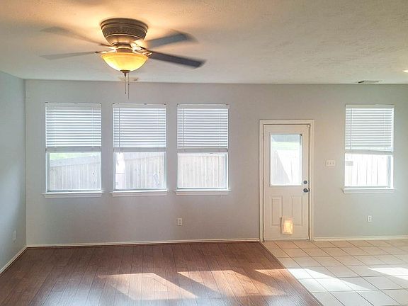 3rd image of 27 Summer Haze Cir