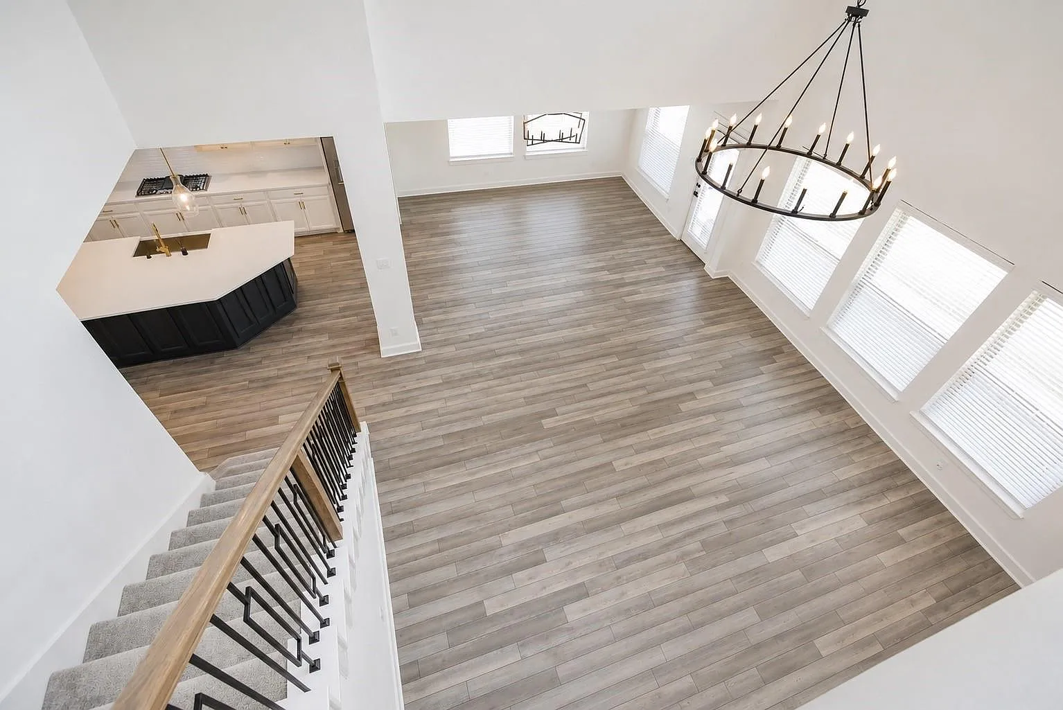 4 bed, 3.5 bath, 2865 sqft, $3,000 — Photo 3