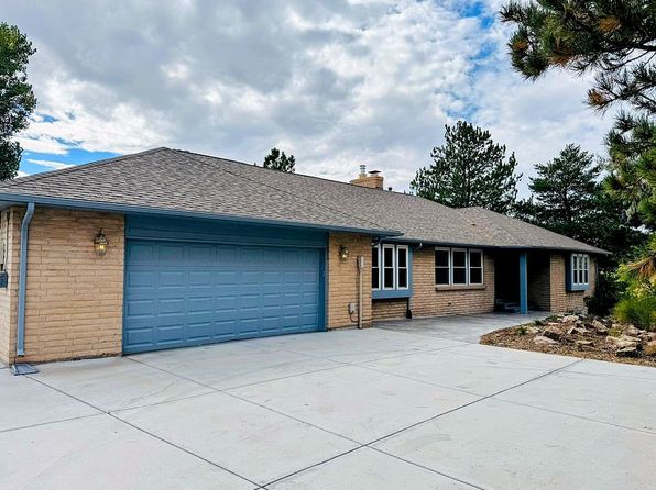 10402 E Pinewood Dr