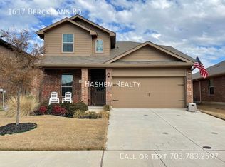 1617 Berckmans Rd, Fort Worth, TX 76120