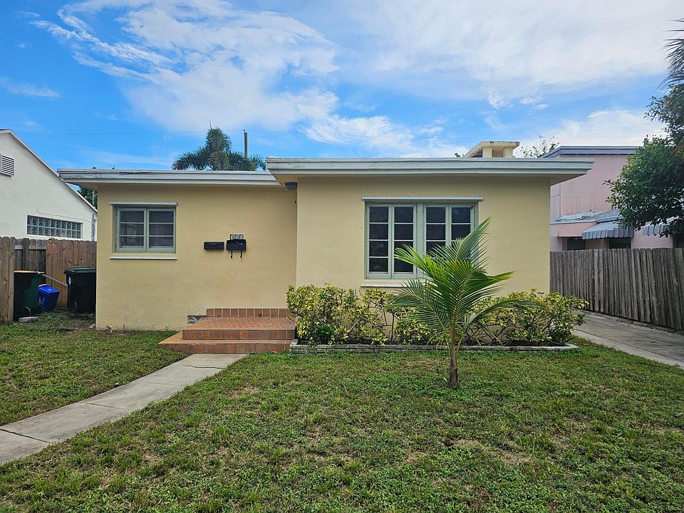 1st image of 311 Columbia Drive