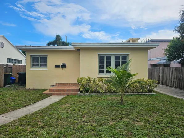 311 Columbia Drive, Lake Worth Beach, FL 33460