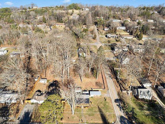 5th image of 4311 Barbara Dr