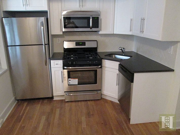 1st image of 1900 Lexington Ave APT 2Q
