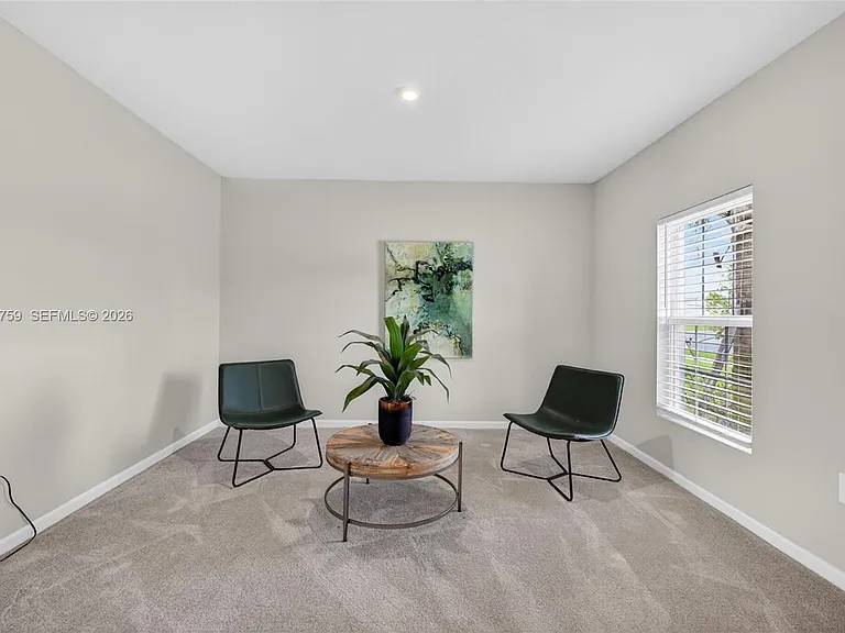 220 Raspberry Rd — Photo 5