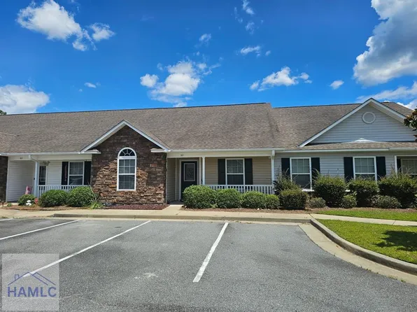 401 Barry McCaffrey Blvd Unit E2, Hinesville, GA 31313