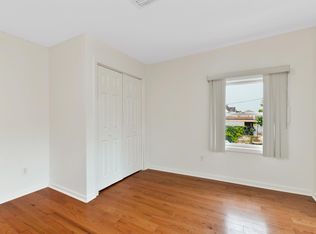 392 Crown St #2, New Haven, CT 06511