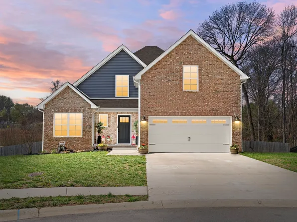 196 Cameron Ct, Clarksville, TN 37042