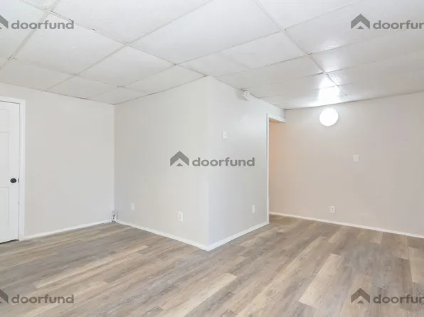 11 Main St #1, Pittsfield, NH 03263