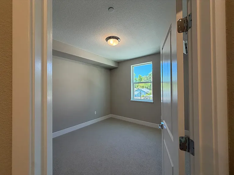 1440 Grant St #35 — Photo 12