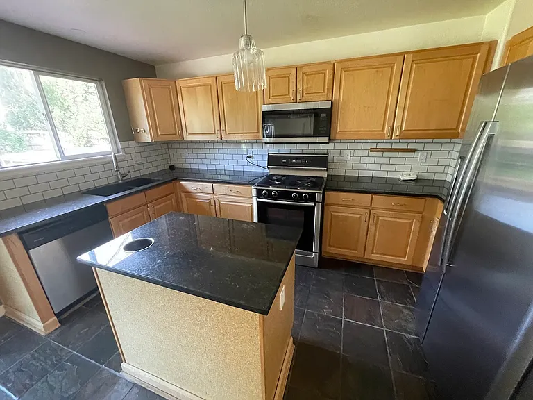 3059 Canna Pl — Photo 6